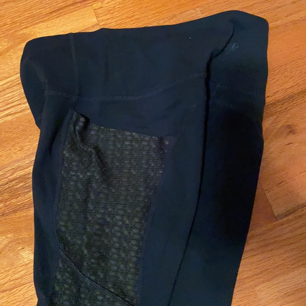 Athleta spandex Capri - Picture 2 of 2